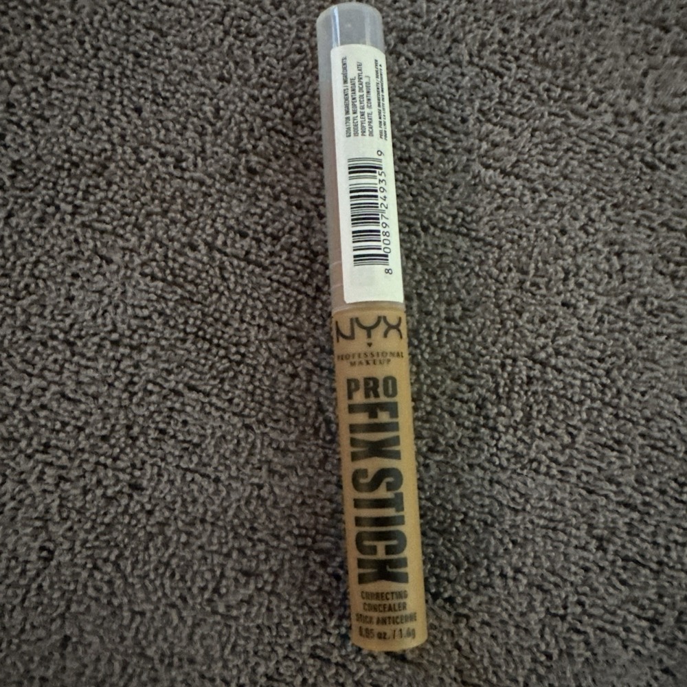 NYX Pro Fix Stick 11 Cinnamon Correcting Concealer